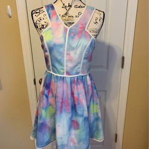 Pretty colorful fit & flare dress Medium